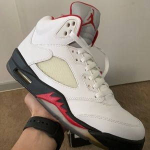 Air Jordan 5 Fire Red-Black